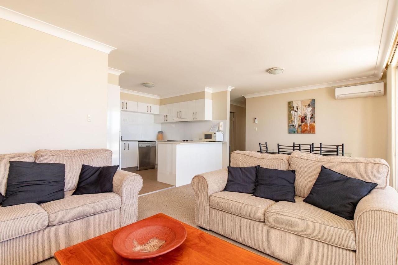 Beachpoint 402 - Linen Not Included Forster Exterior foto